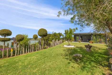 Photo of property in 417 Heatley Road, Whakapirau, Maungaturoto, 0583