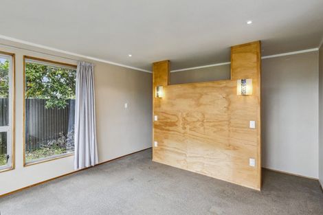 Photo of property in 37 Kapanui Road, Waikanae, 5036