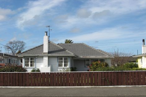 Photo of property in 107 Dixon Street, Masterton, 5810