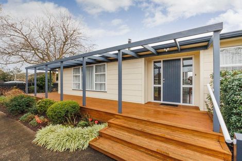 Photo of property in 644 Featherston Street, Roslyn, Palmerston North, 4414