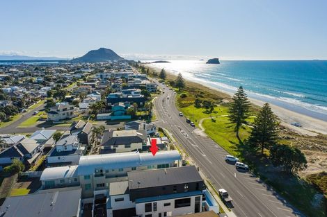 Photo of property in 198 Marine Parade, Mount Maunganui, 3116