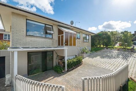 Photo of property in 1/94 Glamorgan Drive, Torbay, Auckland, 0630