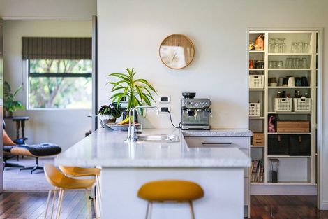 Photo of property in 4 Pateke Way, Paraparaumu Beach, Paraparaumu, 5032