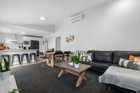 Photo of property in 34b Golf Road, Mount Maunganui, 3116