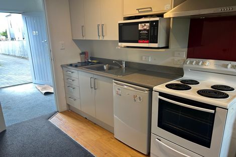 Photo of property in 54u2 May Street, Hamilton East, Hamilton, 3216