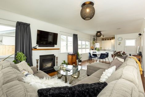 Photo of property in 7 Fleming Crescent, Maraenui, Napier, 4110
