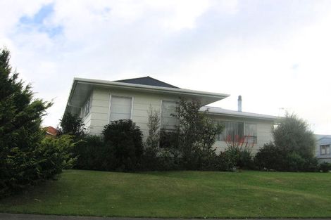 Photo of property in 40 Chatsworth Place, Highbury, Palmerston North, 4412