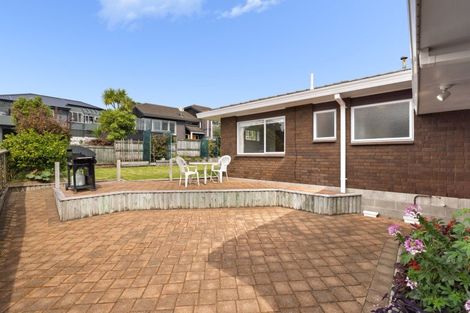 Photo of property in 75 Russley Drive, Mount Maunganui, 3116