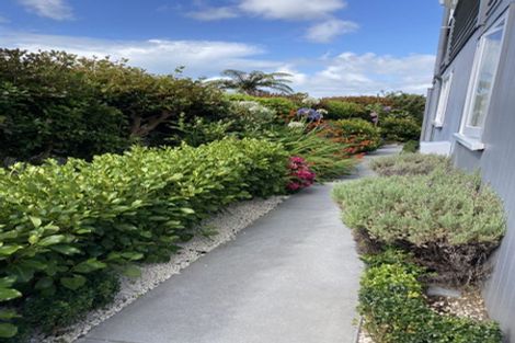 Photo of property in 339c Devon Street West, New Plymouth, 4310