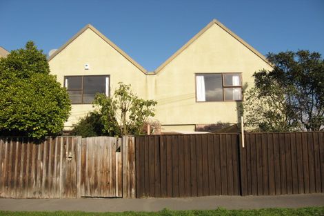 Photo of property in 1/2 Canon Street, St Albans, Christchurch, 8014