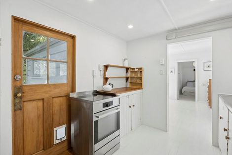 Photo of property in 112 Doctors Point Road, Waitati, 9085