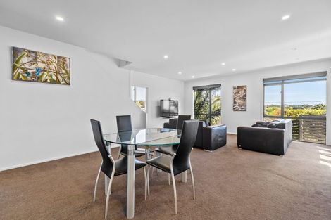 Photo of property in 49 Paynters Avenue, Strandon, New Plymouth, 4312