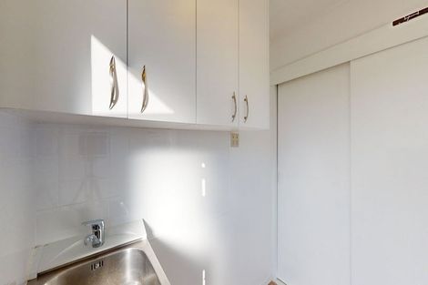 Photo of property in 41a Sunhaven Drive, Newlands, Wellington, 6037