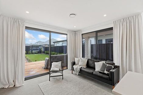 Photo of property in 53 Hawkins Road, Marshland, Christchurch, 8051