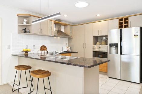 Photo of property in 77g Sturges Road, Henderson, Auckland, 0612