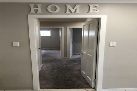 Photo of property in 33a Hamilton Road, Papatoetoe, Auckland, 2025