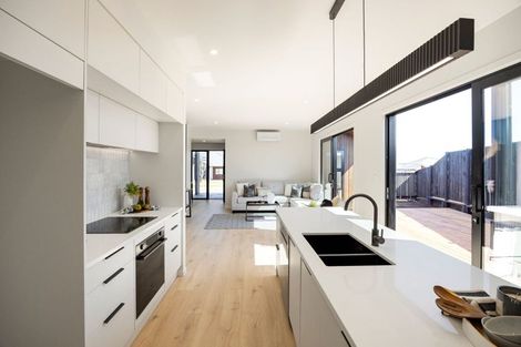 Photo of property in 37 Taahunui Rise, Peacocke, 3206