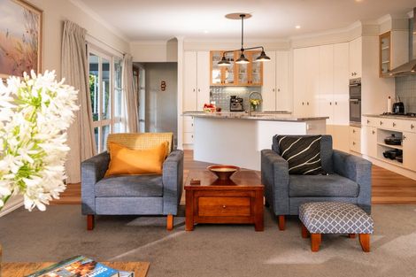 Photo of property in 358 Ngarara Road, Waikanae, 5391