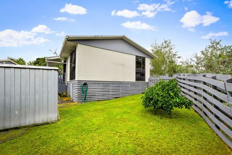 Photo of property in 2/22 Starforth Place, Henderson, Auckland, 0612