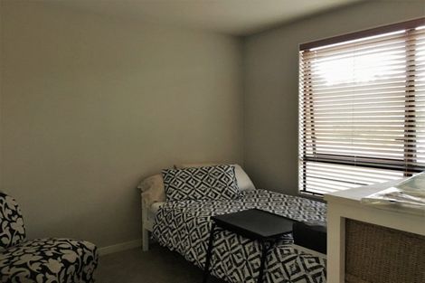 Photo of property in 23 Kittiwake Drive, Schnapper Rock, Auckland, 0632