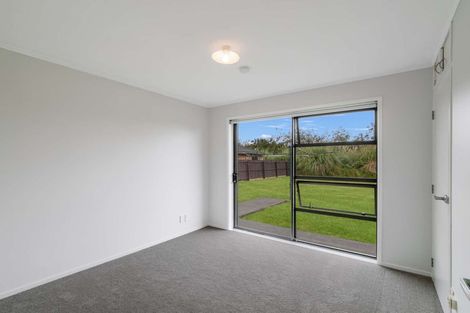 Photo of property in 19 Aitkenhead Court, Parakai, 0830