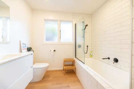 Photo of property in 34a Avenue Road, West End, Timaru, 7910