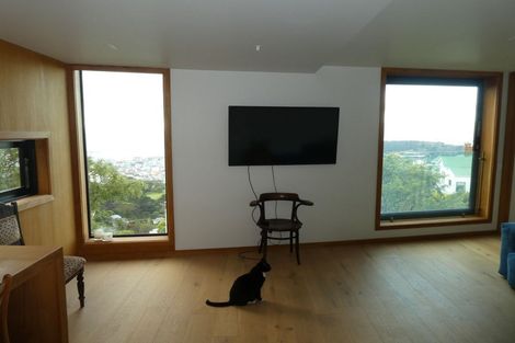 Photo of property in 61 Karepa Street, Brooklyn, Wellington, 6021