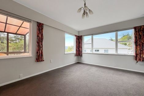 Photo of property in 14 Holland Street, Wainuiomata, Lower Hutt, 5014
