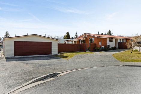 Photo of property in 17 Benmore Place, Omarama, 9412