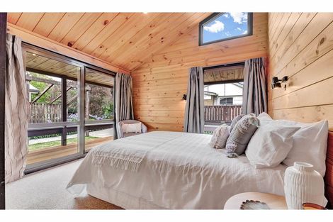 Photo of property in 238 Estuary Road, South New Brighton, Christchurch, 8062