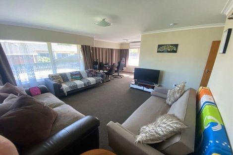 Photo of property in 49a Berkley Avenue, Hillcrest, Hamilton, 3216