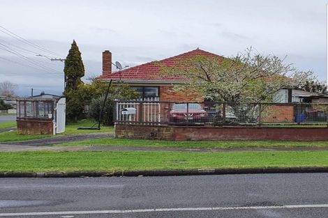 Photo of property in 16 Walter Street, Mangere East, Auckland, 2024