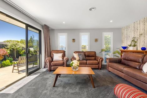 Photo of property in 211 Highsted Road, Casebrook, Christchurch, 8051