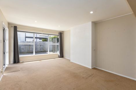 Photo of property in 2/990 Colombo Street, St Albans, Christchurch, 8014
