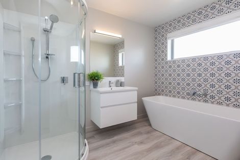 Photo of property in 13 Loch Tanna Way, Broomfield, Christchurch, 8042