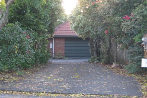 Photo of property in 25 Glucina Avenue, West Harbour, Auckland, 0618