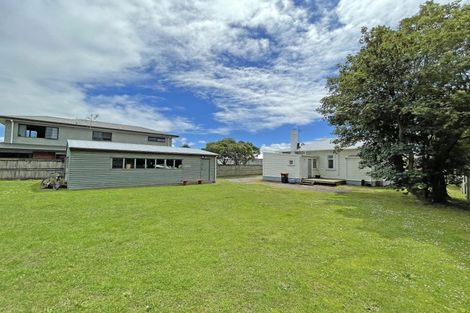 Photo of property in 10 Limbrick Street, Terrace End, Palmerston North, 4410