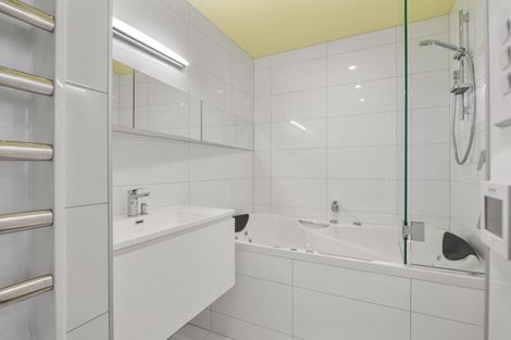 Photo of property in 58/45 Stanley Road, Stanley Point, Auckland, 0624