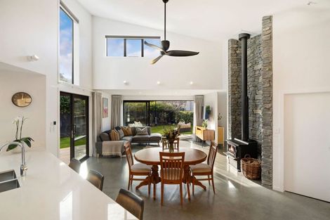 Photo of property in 20 Adamson Drive, Arrowtown, 9302