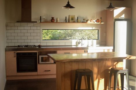 Photo of property in 79 Scarlys Way, Okitu, Gisborne, 4010