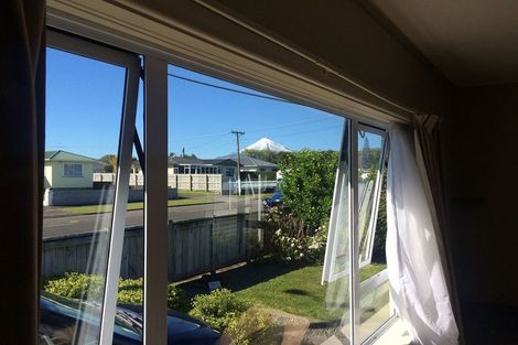 Photo of property in 308 Frankley Road, Ferndale, New Plymouth, 4310