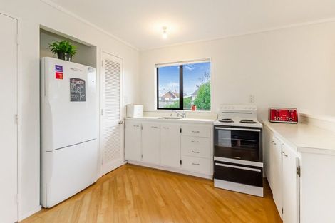 Photo of property in 61 Arawhata Road, Paraparaumu, 5032