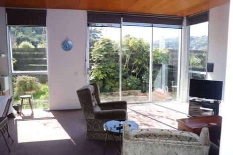 Photo of property in 7/3 Severn Street, Island Bay, Wellington, 6023