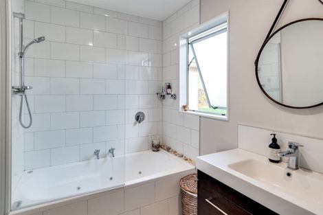 Photo of property in 35 Plunket Street, Tamatea, Napier, 4112