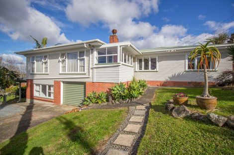 Photo of property in 10 Mcmillan Avenue, Te Kamo, Whangarei, 0112