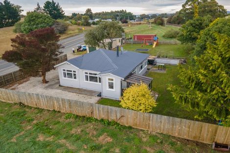 Photo of property in 114 Oamaru-alma Road, Deborah, Oamaru, 9491