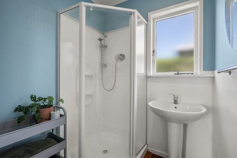 Photo of property in 1/50 Muir Avenue, Mangere Bridge, Auckland, 2022