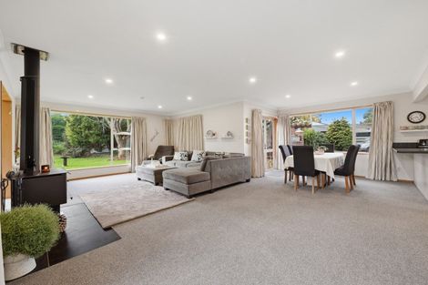 Photo of property in 9 Huntly Road, Outram, 9019