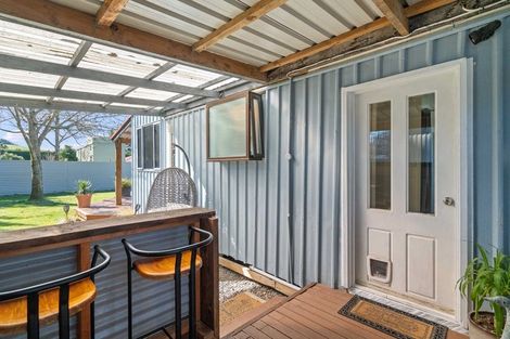 Photo of property in 9 Cross Street, Coalgate, 7673
