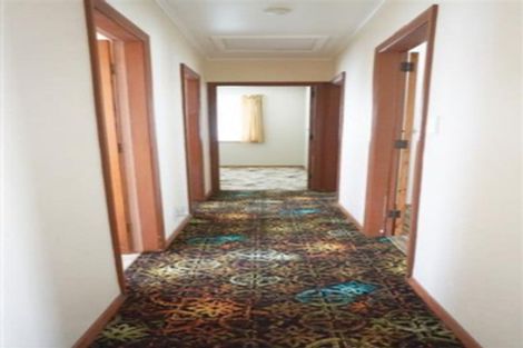 Photo of property in 5 Bowater Place, Manurewa, Auckland, 2102